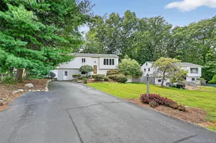 731 Manette Ln, Valley Cottage, NY 10989 - Photo 4