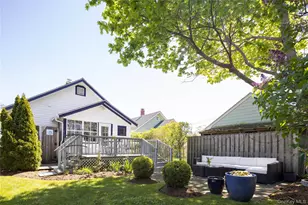 335 Sterling Pl, Greenport, NY 11944 - Photo 20