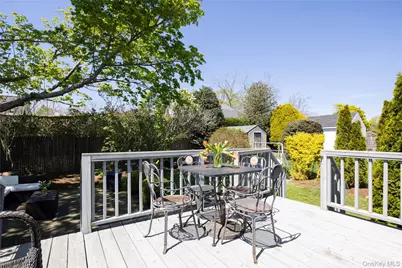 335 Sterling Place, Greenport, NY 11944 - Photo 18