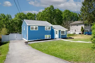 22 Oriole Drive, Poughkeepsie, NY 12601 - Photo 2