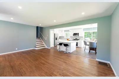22 Oriole Drive, Poughkeepsie, NY 12601 - Photo 8