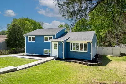 22 Oriole Drive, Poughkeepsie, NY 12601 - Photo 1
