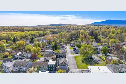230 Partition Street #2, Saugerties, NY 12477 - Photo 8