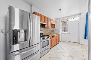 60 Richmond St, Brooklyn, NY 11208 - Photo 2