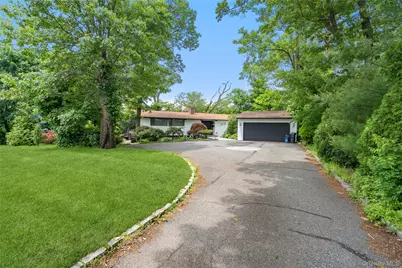 27 Parkway Drive, Roslyn Heights, NY 11577 - Photo 1