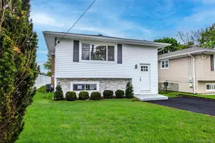 66 4th Ave, Westbury, NY 11590 - Photo 2