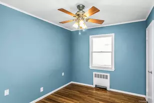 22 Leuce Pl, Glen Cove, NY 11542 - Photo 12