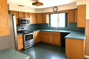 370 Washington Ave, Patchogue, NY 11772 - Photo 18
