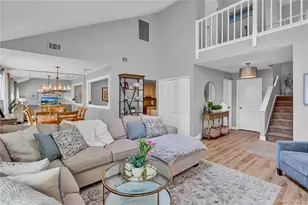 19 Delaware Ct, Coram, NY 11727 - Photo 8
