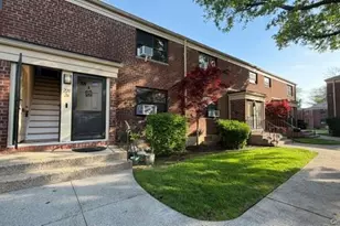 220-26 73rd Ave, Bayside, NY 11364 - Photo 4
