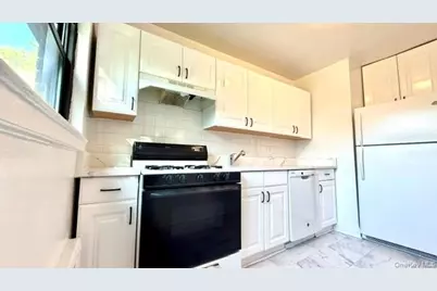 220-26 73rd Avenue #A2, Bayside, NY 11364 - Photo 10