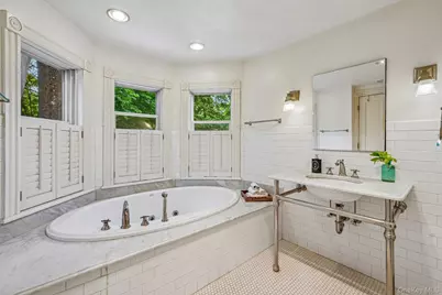 54 Hillside Avenue, Mount Kisco, NY 10549 - Photo 22