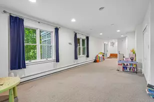 54 Hillside Ave, Mount Kisco, NY 10549 - Photo 32
