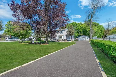37 Grant Avenue, Brentwood, NY 11717 - Photo 2