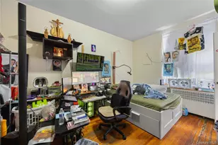 2410 Grand Ave, Bronx, NY 10468 - Photo 22