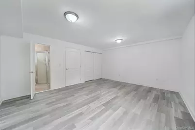 2413 Wilson Avenue, Bronx, NY 10469 - Photo 28