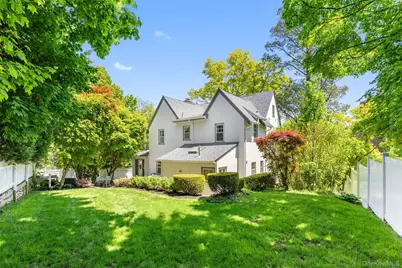 301 Bronxville Road, Bronxville, NY 10708 - Photo 22