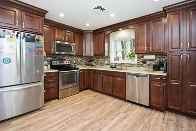54-58 De Liso Lane, Mahopac, NY 10541 - Photo 6