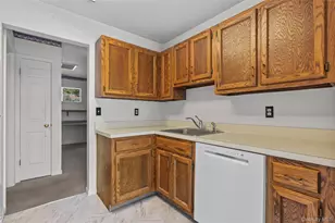 504 Covington Pl, Brewster, NY 10509 - Photo 10