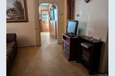 18-41 124th Street, College Point, NY 11356 - Photo 4