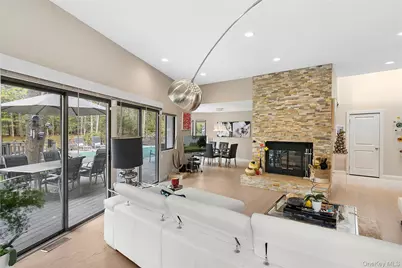6 Wagon Lane, East Hampton, NY 11937 - Photo 6