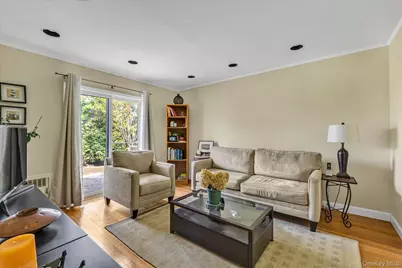 15 Purdue Road, Glen Cove, NY 11542 - Photo 10