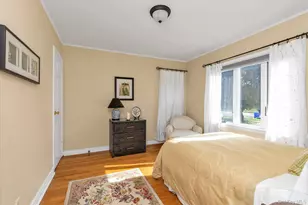15 Purdue Rd, Glen Cove, NY 11542 - Photo 12