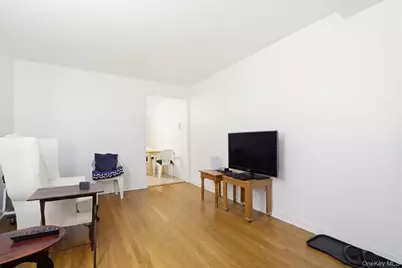 604 Logan Avenue, Bronx, NY 10465 - Photo 26