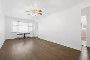 604 Logan Ave, Bronx, NY 10465 - Photo 16