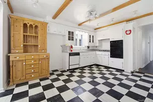 604 Logan Ave, Bronx, NY 10465 - Photo 8