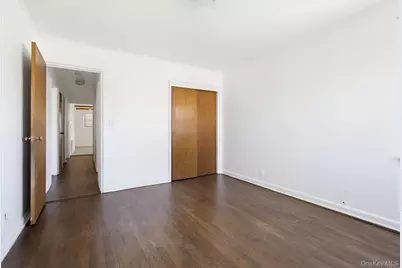604 Logan Avenue, Bronx, NY 10465 - Photo 20