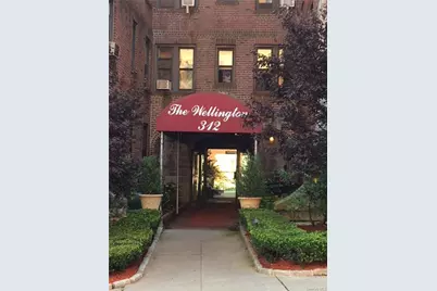 312 Main Street #6C, White Plains, NY 10601 - Photo 1