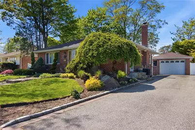 104 Emerson Avenue, Levittown, NY 11756 - Photo 2