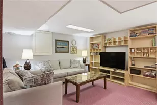 104 Emerson Ave, Levittown, NY 11756 - Photo 22