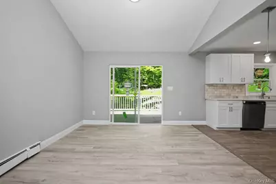 19 Englewood Terrace, Mahopac, NY 10541 - Photo 12
