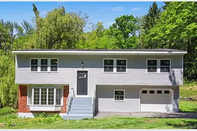 19 Englewood Terrace, Mahopac, NY 10541 - Photo 1