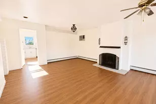 36 Forest Dr, Plainview, NY 11803 - Photo 6