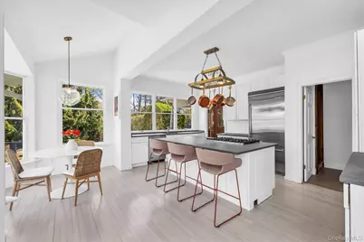 64 S Howells Point Road, Bellport, NY 11713 - Photo 8