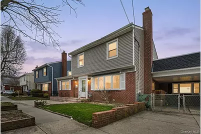 305 S 8th Street, New Hyde Park, NY 11040 - Photo 1