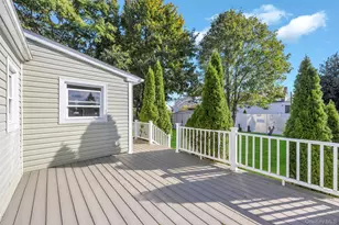 259 35th St, Lindenhurst, NY 11757 - Photo 24