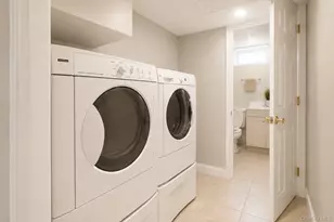 97-15 133rd Ave, Ozone Park, NY 11417 - Photo 22