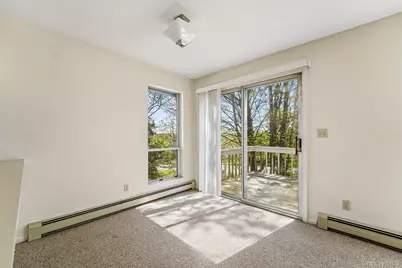 18 Brooke Hollow Lane, Peekskill, NY 10566 - Photo 12