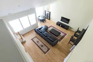 8 Wexford Ln, Oceanside, NY 11572 - Photo 2