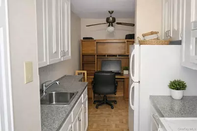 650 Shore Road #1S, Long Beach, NY 11561 - Photo 2