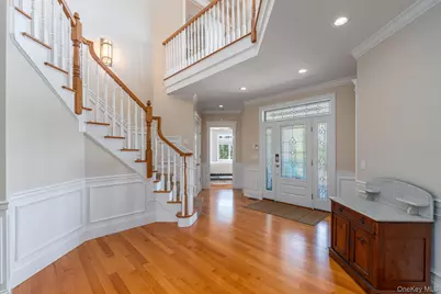 790 N Sea Drive, Southold, NY 11971 - Photo 8