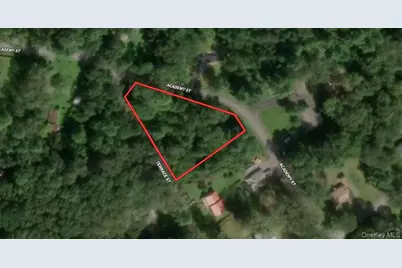 129 Academy Street, Kerhonkson, NY 12446 - Photo 2