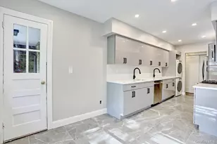 152 Kearsing Pkwy, Monsey, NY 10952 - Photo 6