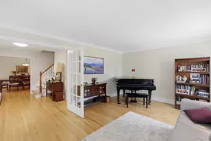 7 Gun Path, Setauket, NY 11733 - Photo 6