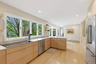 7 Gun Path, Setauket, NY 11733 - Photo 12