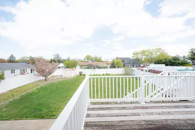 305 Kimberly Place, West Islip, NY 11795 - Photo 42